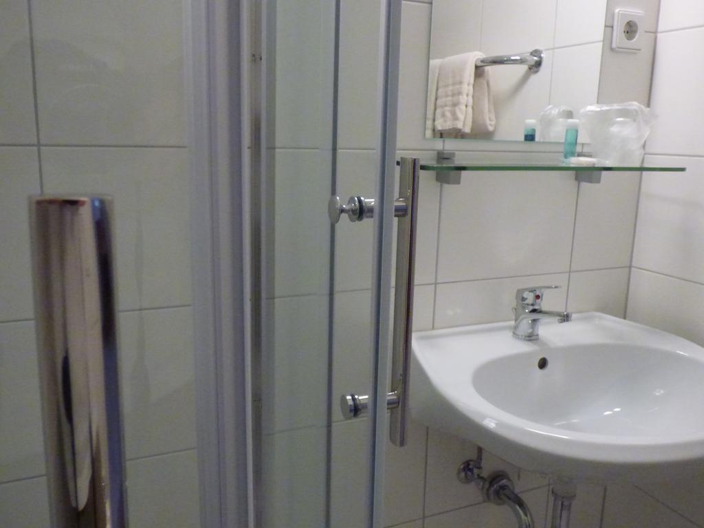 Hotel Diele Детмольд Экстерьер фото